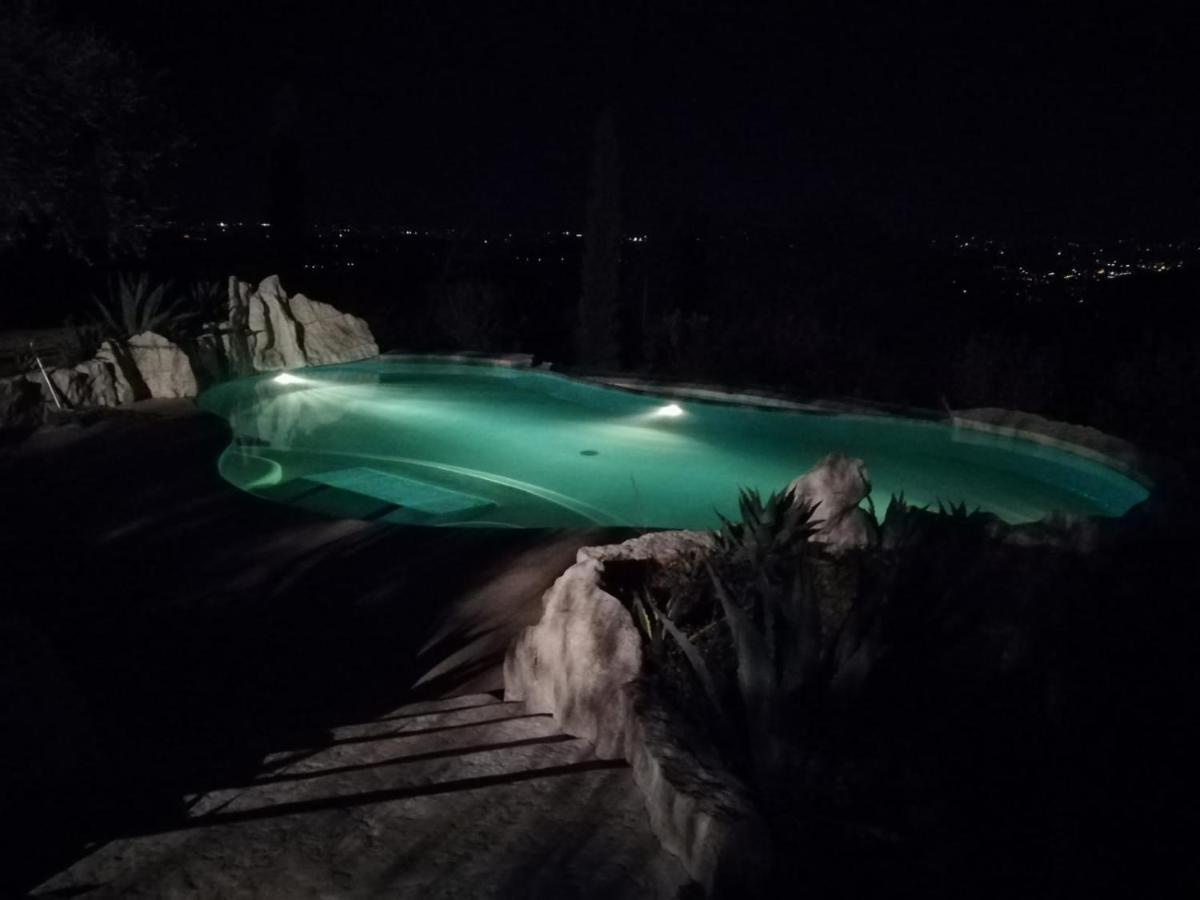 B&B Le Agavi Borso del Grappa Luaran gambar