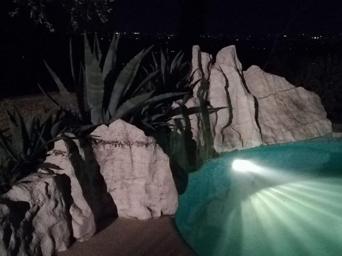 B&B Le Agavi Borso del Grappa Luaran gambar