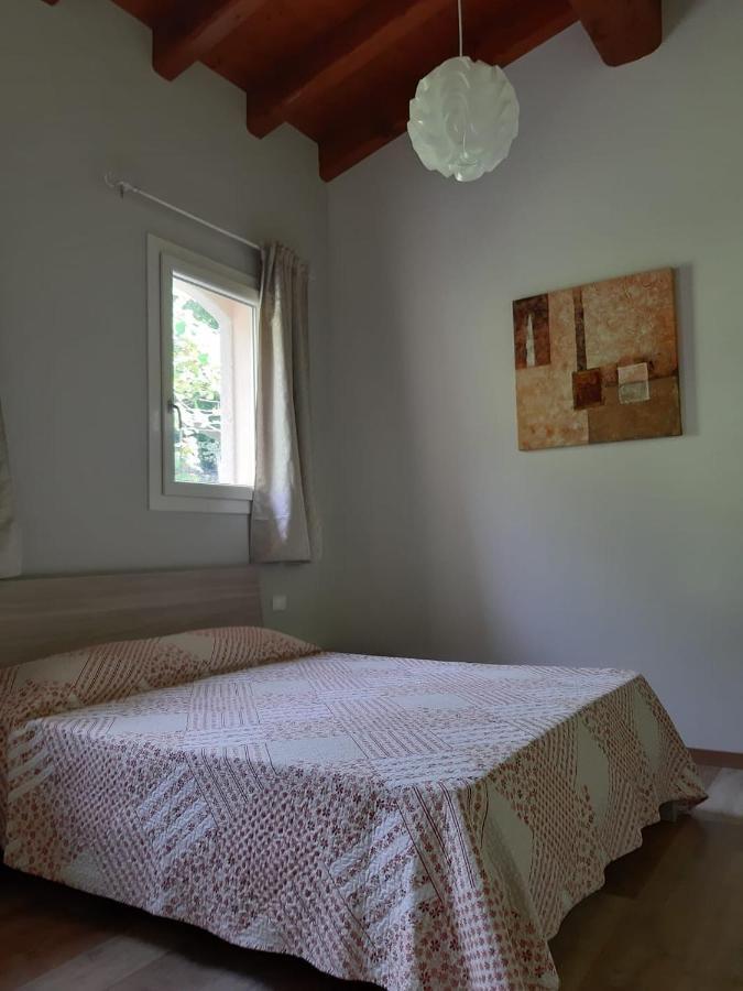 B&B Le Agavi Borso del Grappa Luaran gambar