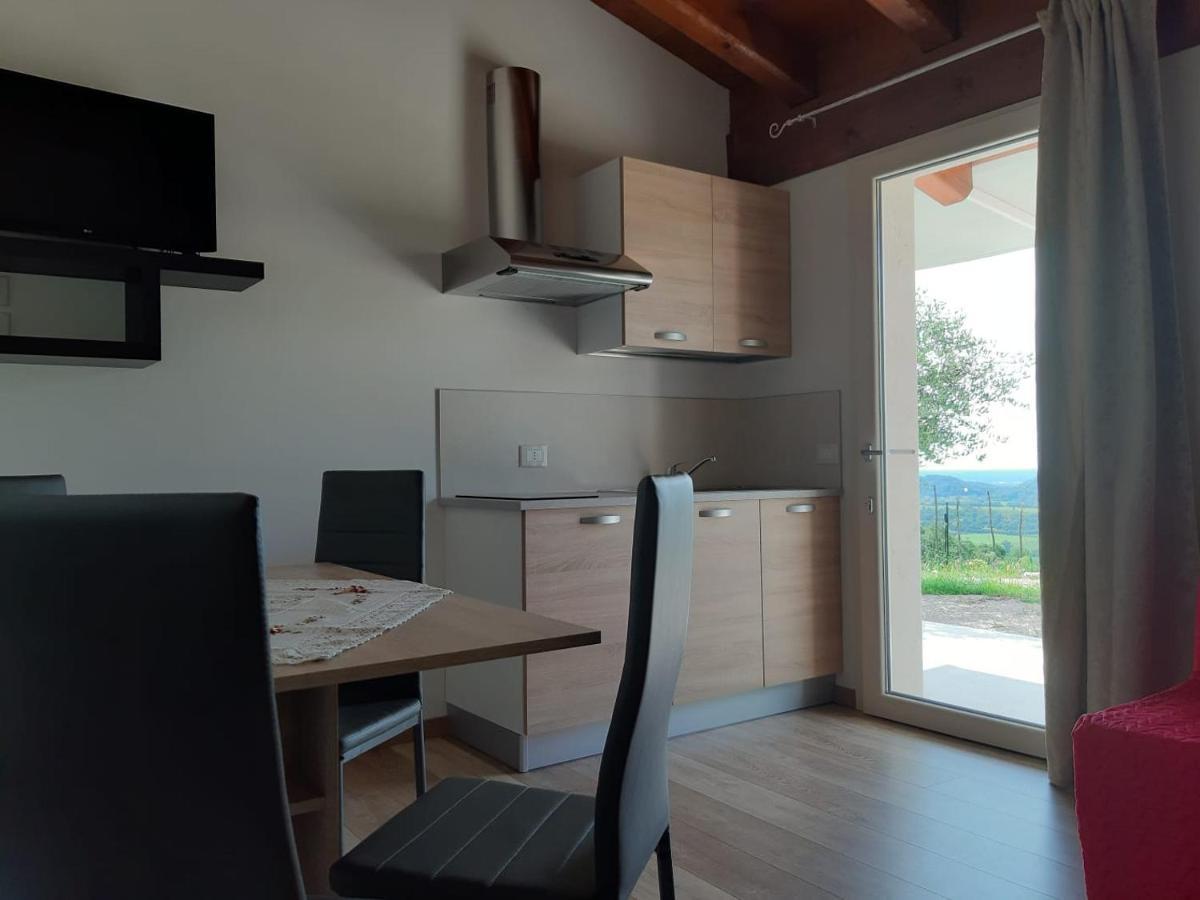 B&B Le Agavi Borso del Grappa Luaran gambar