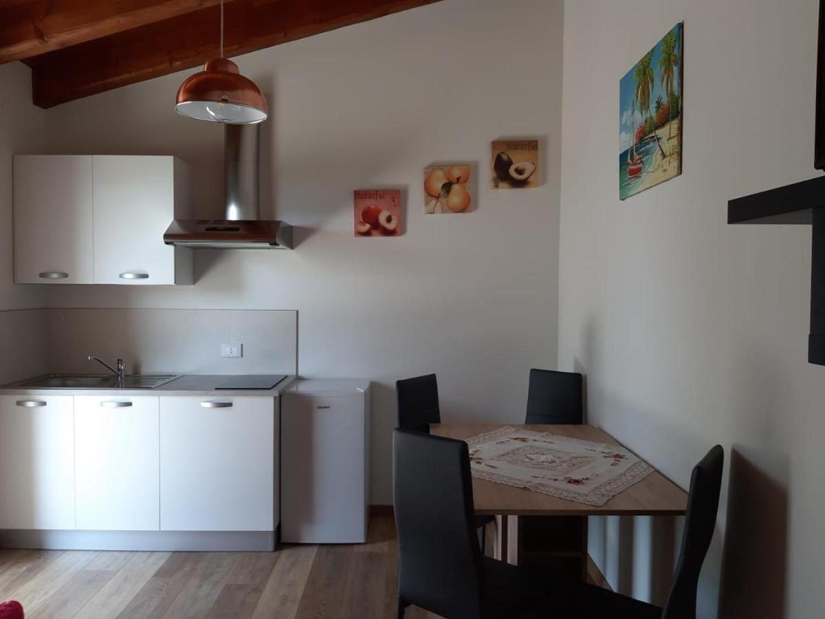B&B Le Agavi Borso del Grappa Luaran gambar